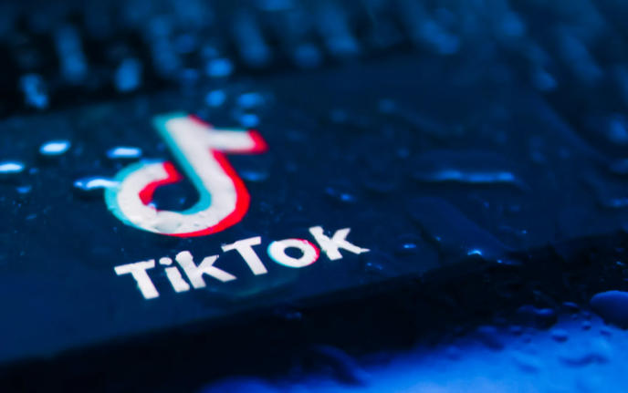 TikTok爆单实战：免缝扣具两月售2.9万件